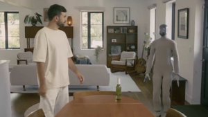 NEO Humanoide Roboter erwecken Hausautomation mit RedWood AI zum Leben