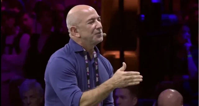 Bezos plant 100-Mrd.-Offensive: KI soll Fabrikarbeiter ersetzen