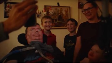 Grok vollendet seine Sätze, Neuralink liest seine Gedanken