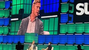 Uber COO: Robotaxis müssen 10x besser sein als menschliche Fahrer