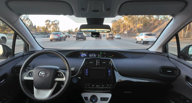 Comma Four: ADAS-Hardware kompakter, Preis bleibt bei 999 $