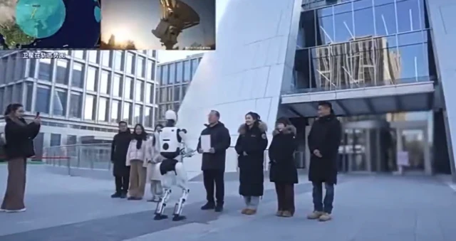 Chinas Tiangong-Roboter: Satelliten-Steuerung statt Wi-Fi