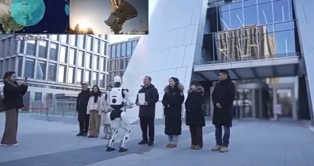 Chinas Tiangong-Roboter: Satelliten-Steuerung statt Wi-Fi