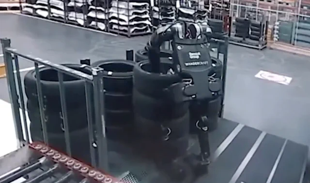 Renault: 350 kopflose Humanoide ziehen in die Fabrikhallen ein