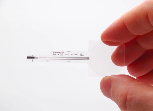 Nanomade: Transparente 'Haut' gibt Robotern einen Tastsinn