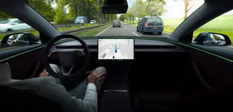 Europas Robotaxi-Rennen beginnt – mit menschlichem Vorbehalt