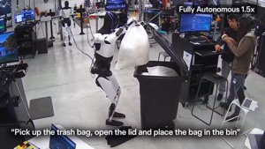 Tesla Optimus lernt jetzt aus Internet-Videos und bringt den Müll raus