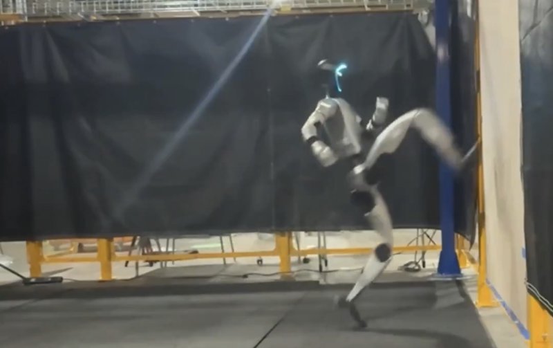 Roboter meistert Wandsalto: OmniRetarget-Durchbruch