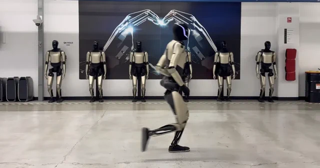 Teslas Optimus Roboter joggt im Labor