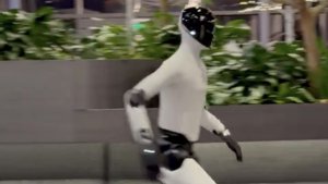 Figure Roboter rennt schneller als Teslas Jogging-Demo
