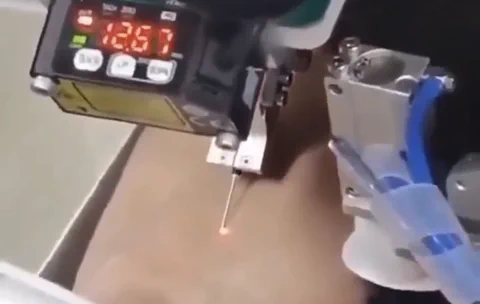 Roboter nimmt Blut ab – mit 94,3 % Erfolgsrate