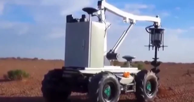 This Robot's Job is Literally to End Deserts