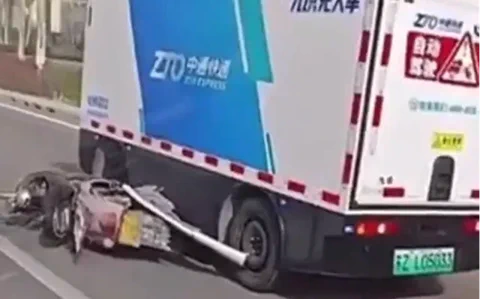 Chinas Robo-Vans trotzen Beton und Motorrädern