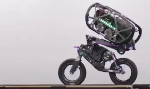 Parkour-Profi: RAI-Bot lernt Agilität in NVIDIAs AI Gym