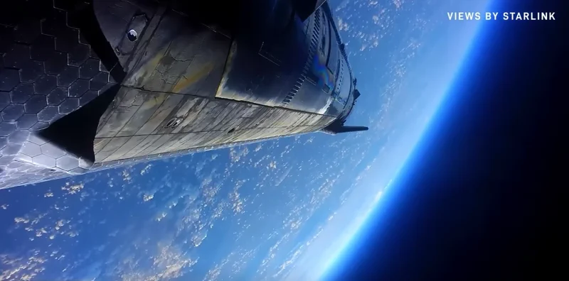 SpaceX Starship V3: Sikeres landolás a hordozó tüzes vége után