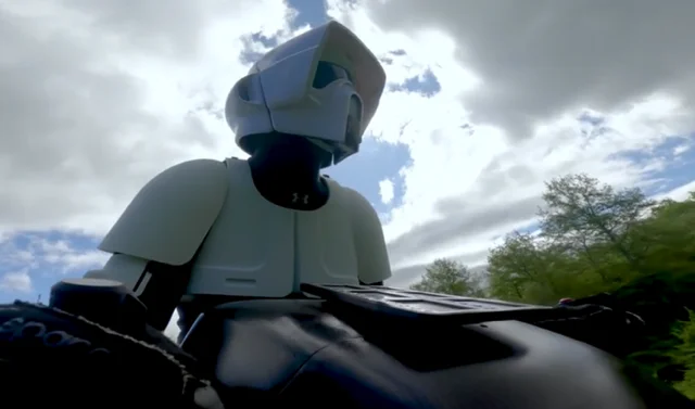 Birodalmi felderítő teszteli a Volonaut légmotort egy epikus Star Wars mashupban