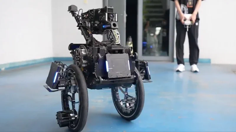 Chinesischer Zweirad-Roboter zeigt beeindruckende Balancefähigkeiten
